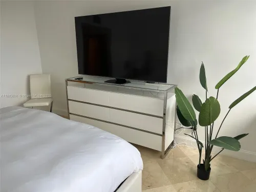 34a6f7ecbcf76a55ec52ee0ad04d0b58-uncropped_scaled_within_1536_1152