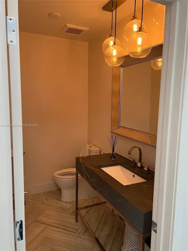 d0f248d5273b1fa61bcff524fd5ffd8f-uncropped_scaled_within_1536_1152